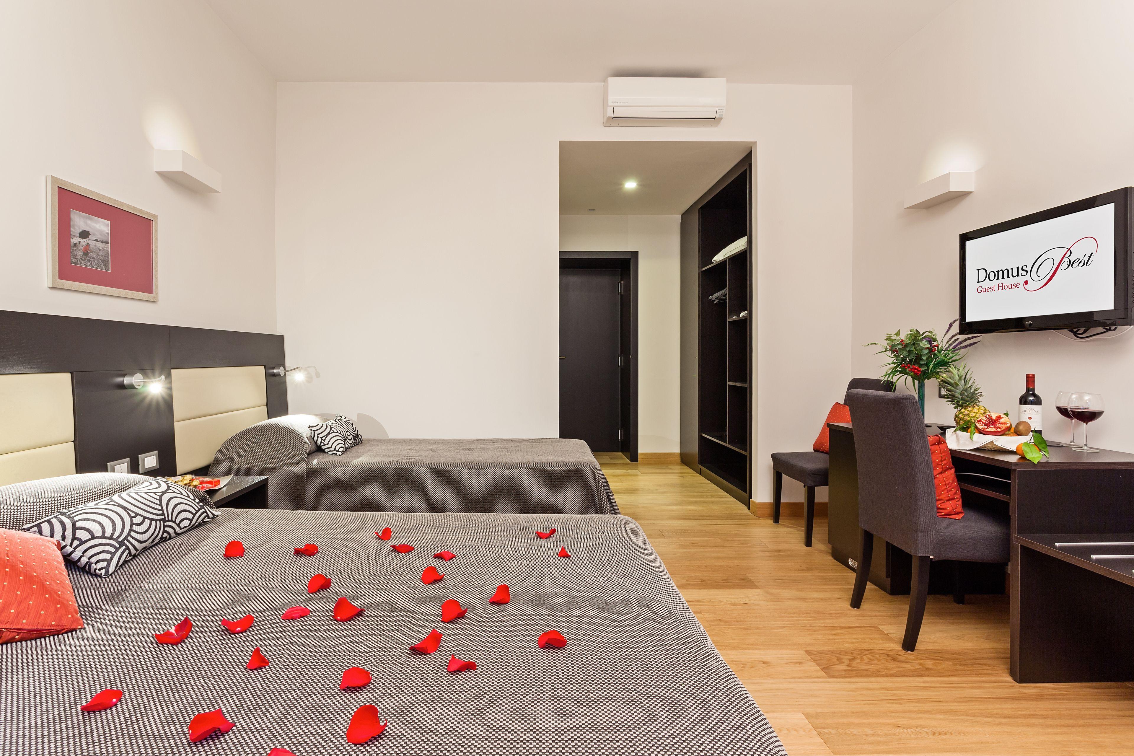Domus Best Guest House — Photos 3